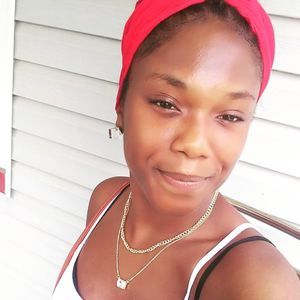 Meet your Posher, Khadijah